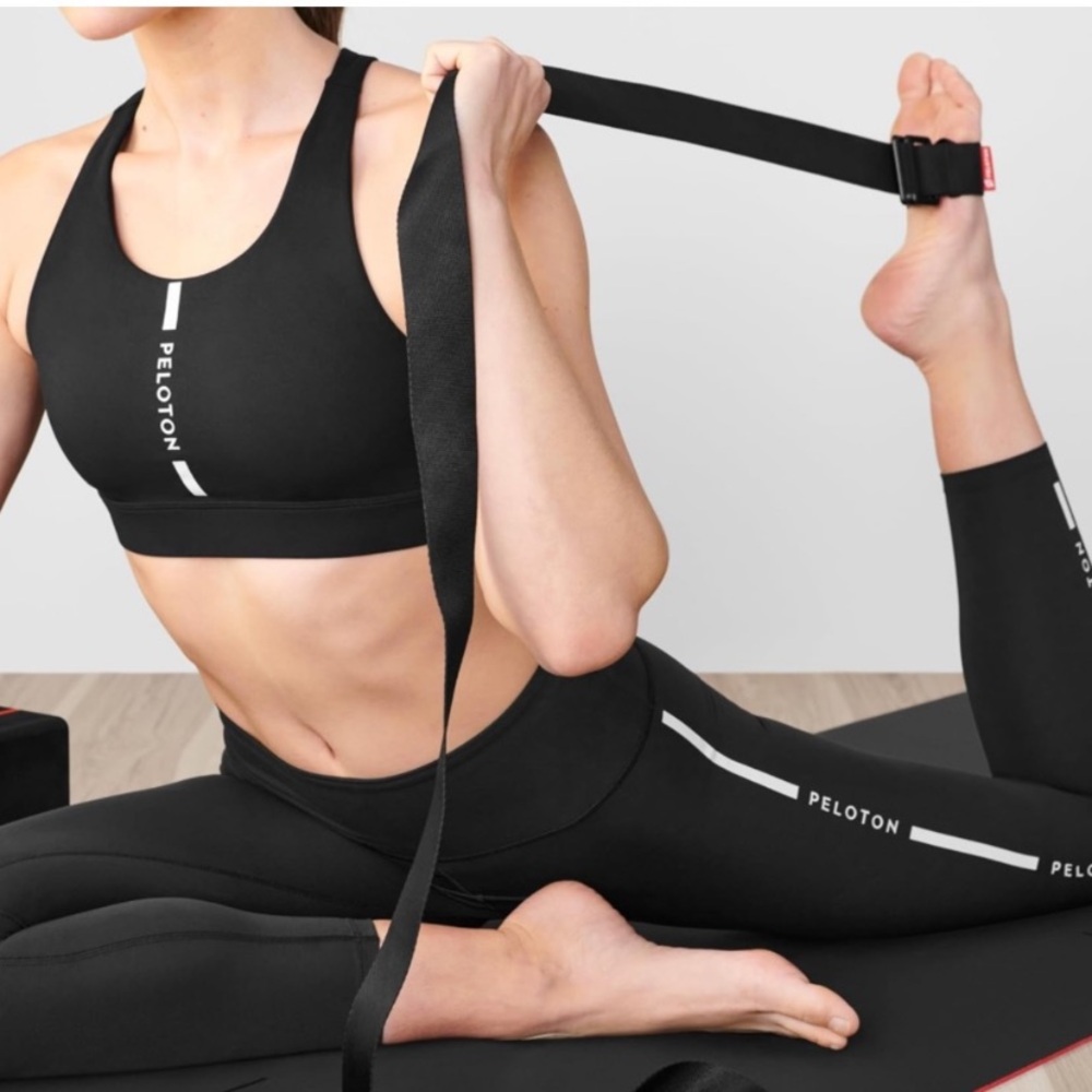 Peloton Black 10 Ft. Adjustable Nylon Yoga Strap